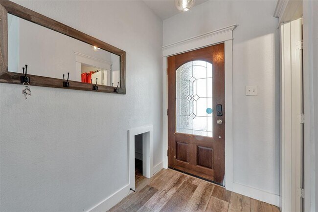 Foto del edificio - 3037 Boxwood Springs Ln