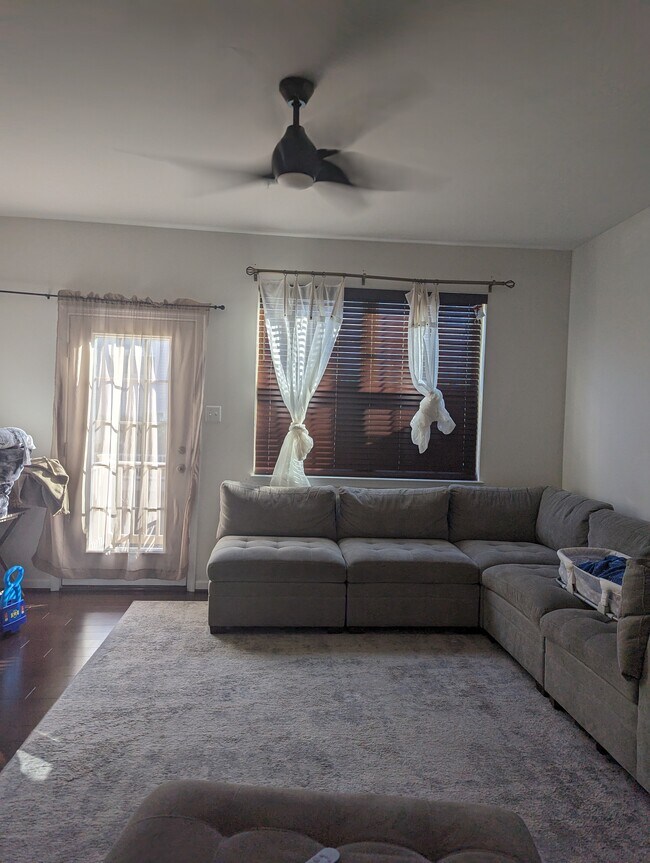 Building Photo - 2710 Downing Ln