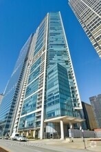 Building Photo - 340 E Randolph St