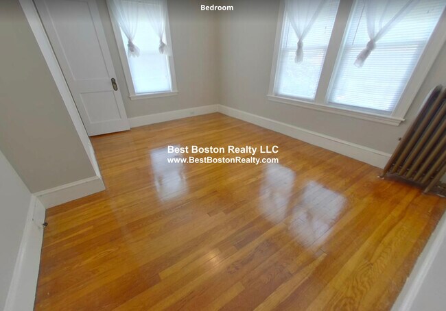 Foto del edificio - 62 Newport St