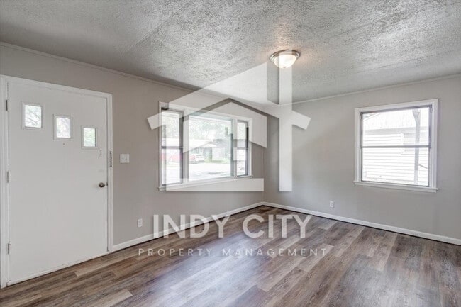 Building Photo - 7315 E 53rd St