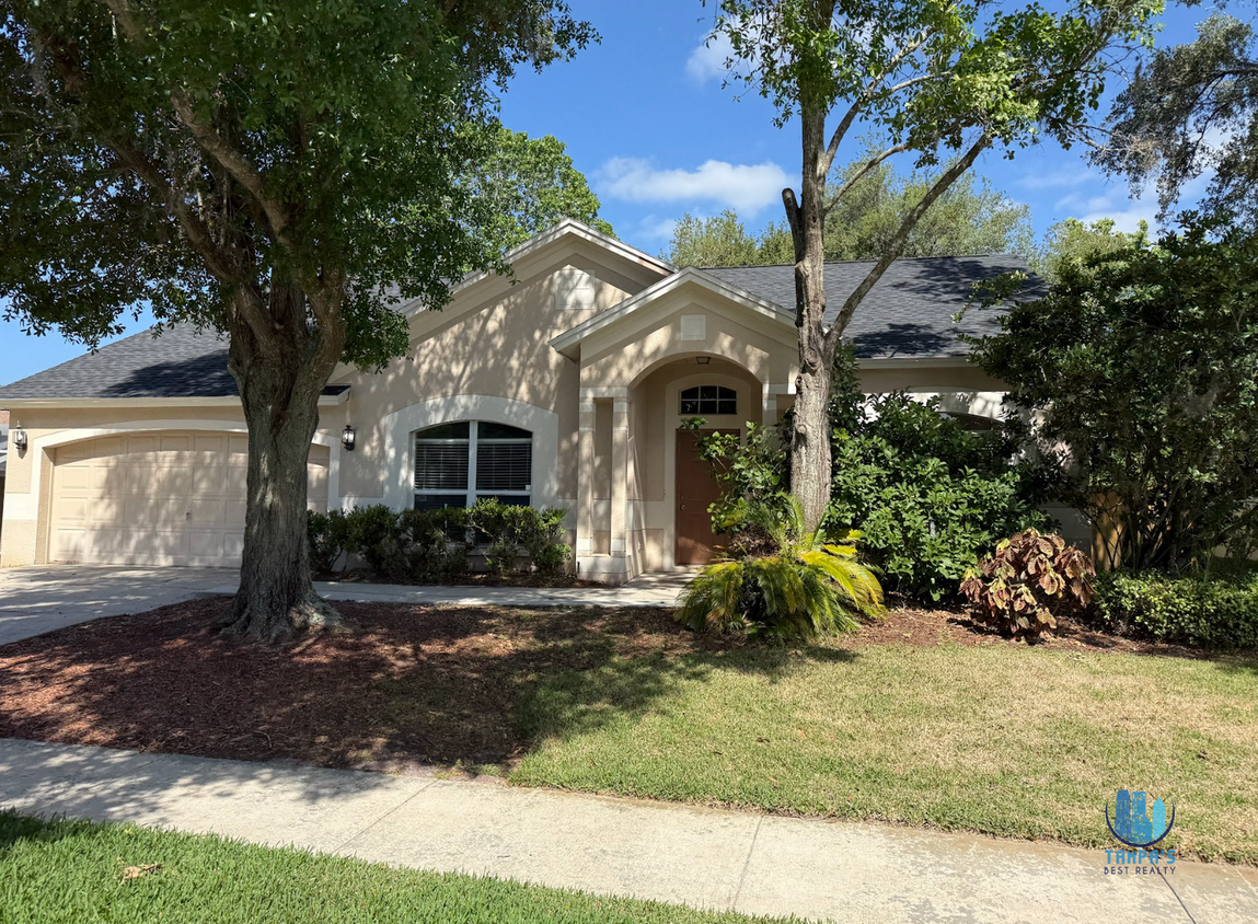 Primary Photo - Beautiful 4 Bedrooms 2 Bathrooms Home for ...