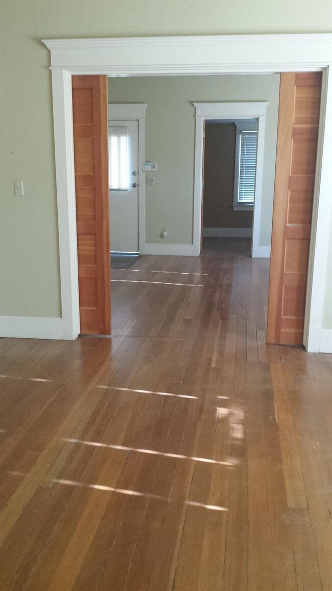 Building Photo - 19076 E Central Ave