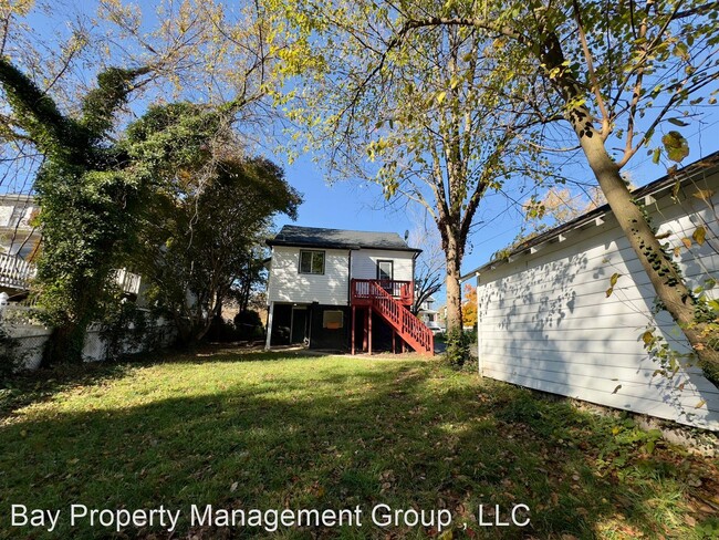 Building Photo - 5 br, 3 bath House - 111 Mallow Hill R