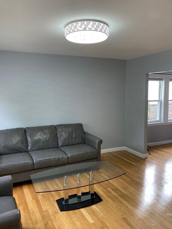 Foto del edificio - 18 Aberdeen Ave