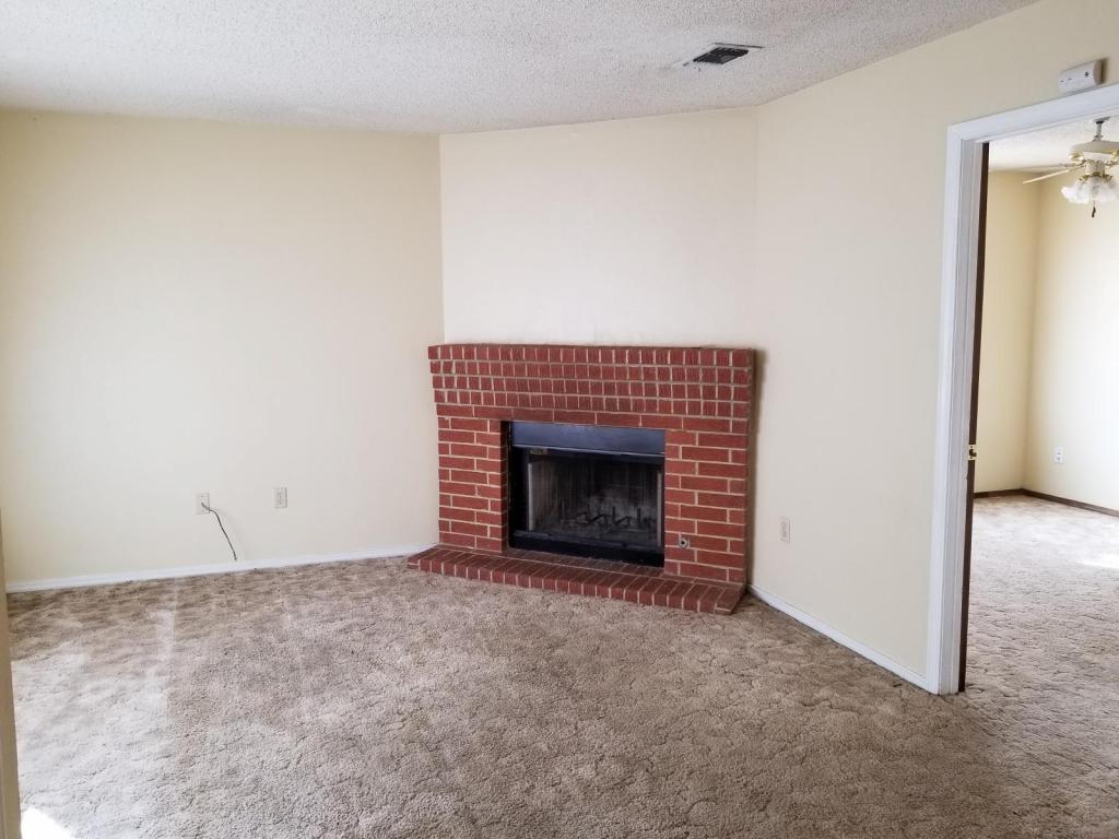 Foto principal - 2706 5th Ave