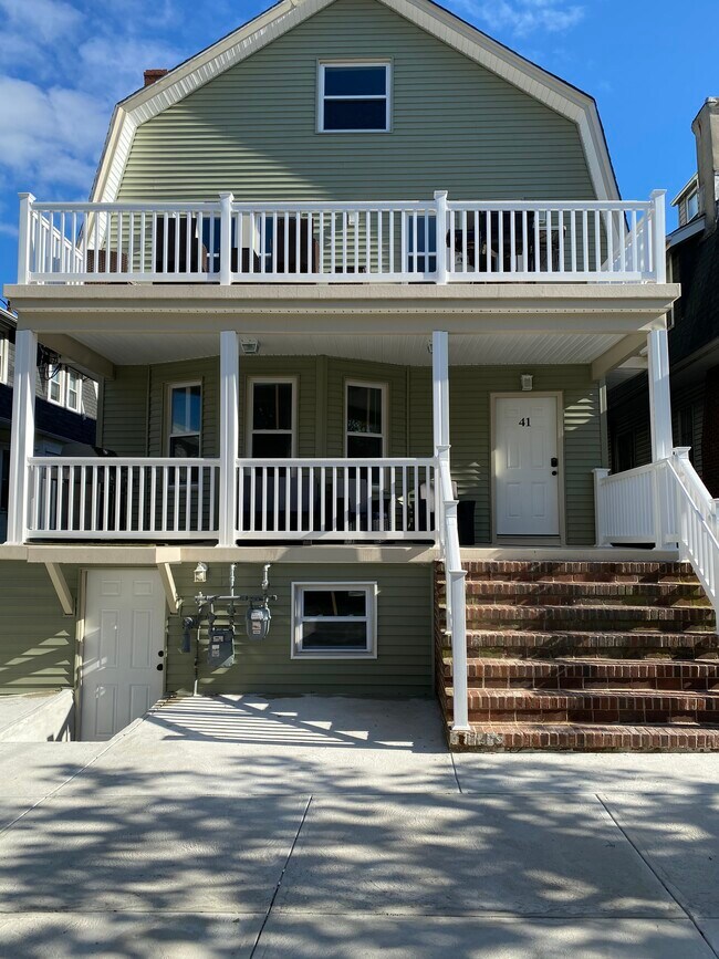 Frente de la casa - 41 S Dover Ave