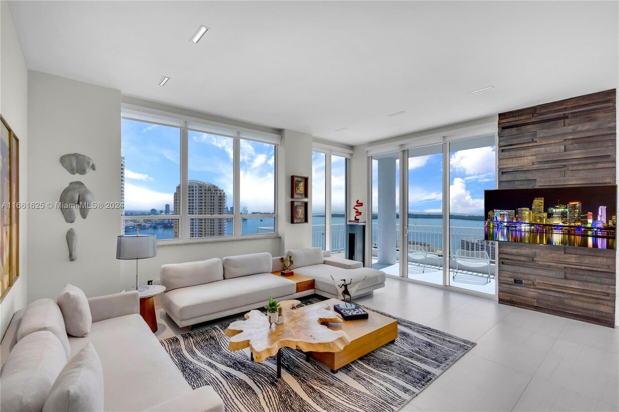 Foto principal - 801 Brickell Key Blvd