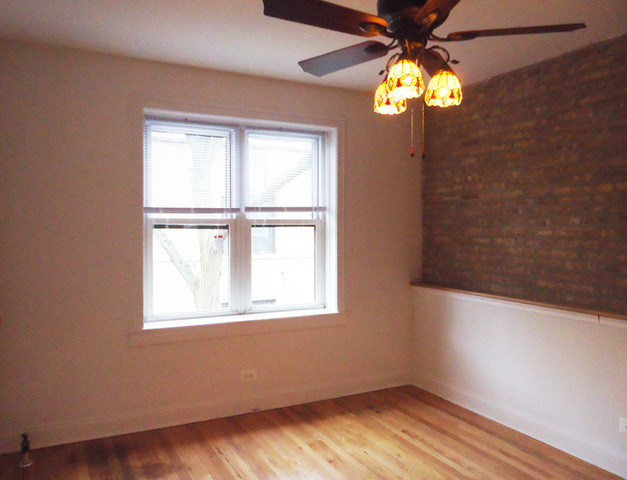 Building Photo - 3748 N Pine Grove Ave