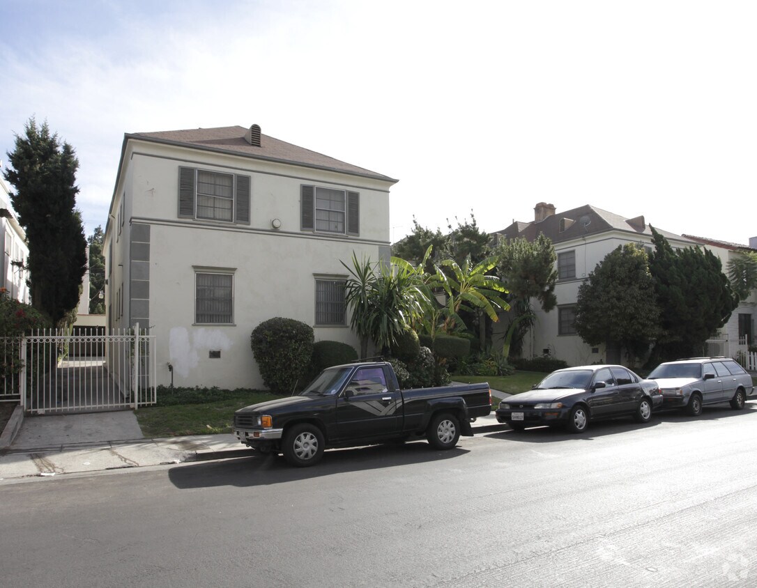 106 S Edgemont St, Los Angeles, CA 90004 Apartments in Los Angeles, CA