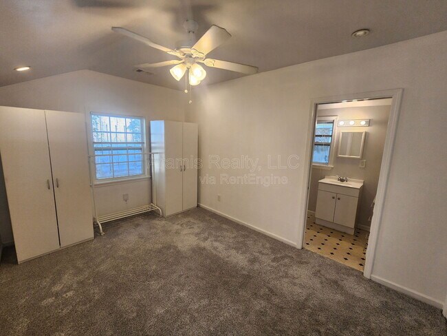 Photo - 1064 Curran St NW Apartment