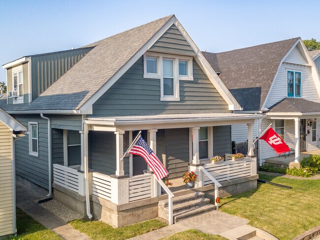 Building Photo - 715 Cottage Ave