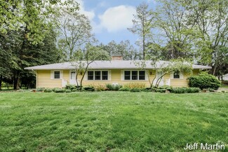 Building Photo - 544 Nordberg Ave NW