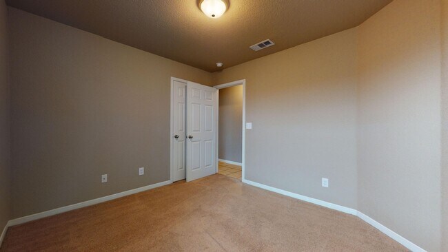 Foto del edificio - BEAUTIFUL  DUPLEX IN HARKER HEIGHTS !!!!