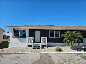 Building Photo - 1600 Meadow Lark Ln