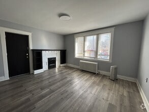 Building Photo - 128 Carrick Ave