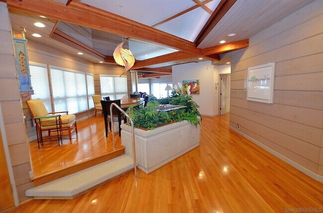 Foto del edificio - 1035 Ocean Blvd