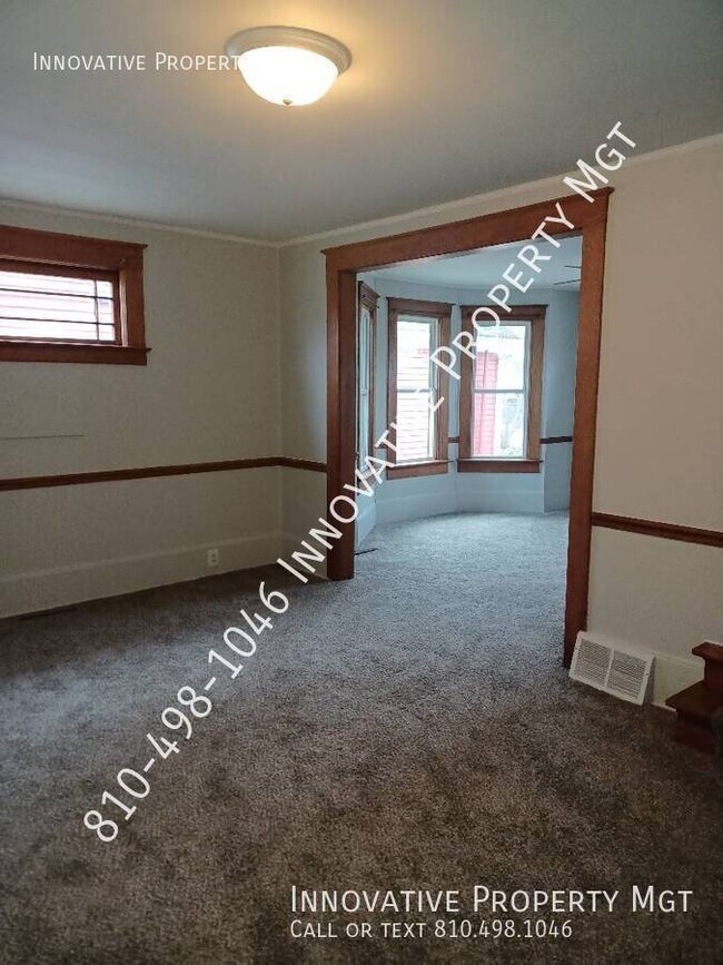 Foto del edificio - 325 N State Rd