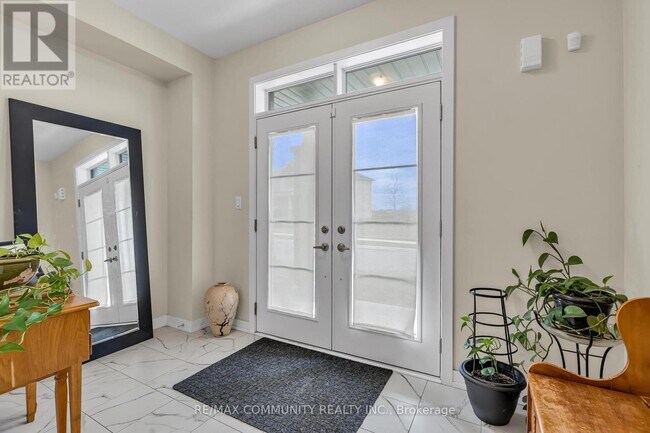 Building Photo - 88 Sundin Dr