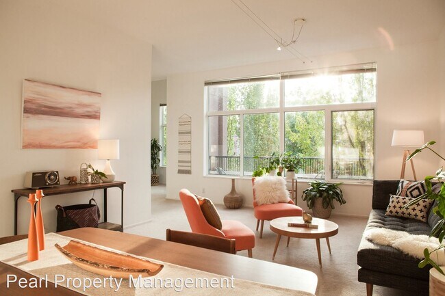 Foto del edificio - 618 NW 12th Ave