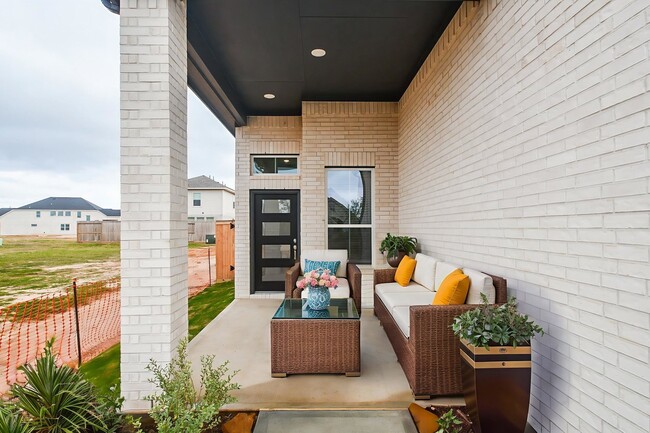 Foto del edificio - 2823 Sunrise Fld Ln