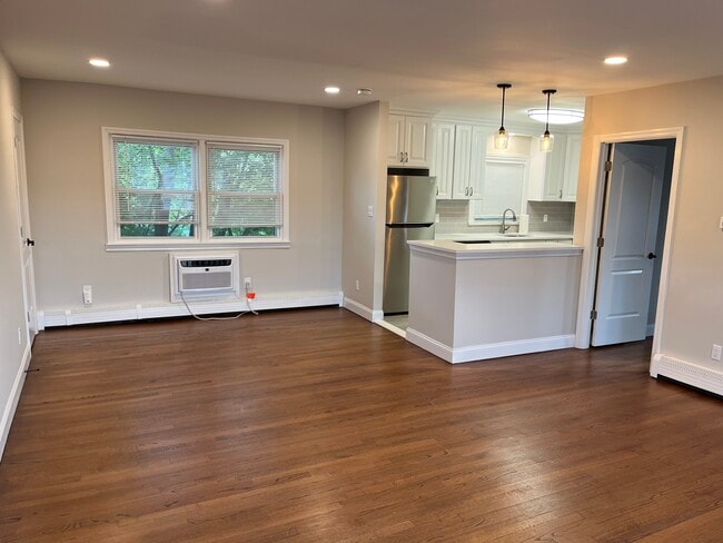 Dining Area - 1205 Little Neck Ave Apartments