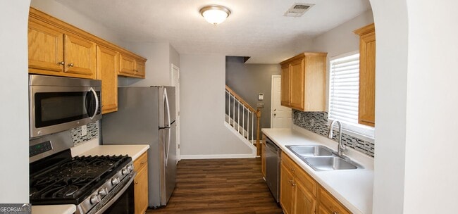 Building Photo - 346 Summer Hill Cir