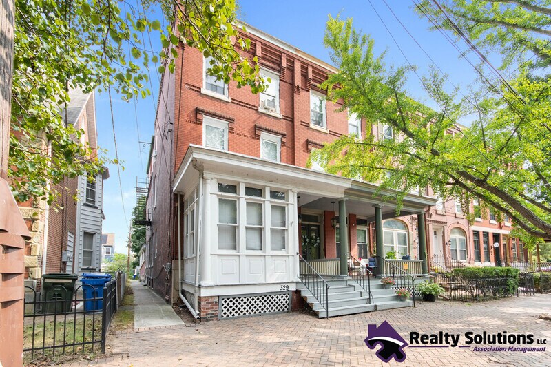 Photo - 329 East Union Street