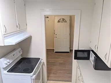 Foto del edificio - 3008 Washington St