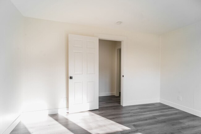 Foto del edificio - 135NE