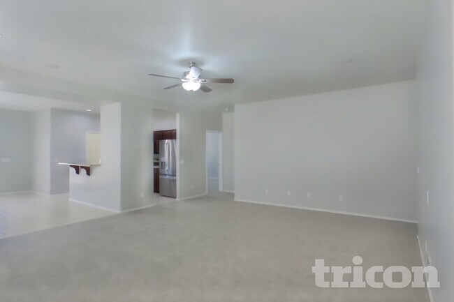 Foto del edificio - 1154 E Canyon Trail