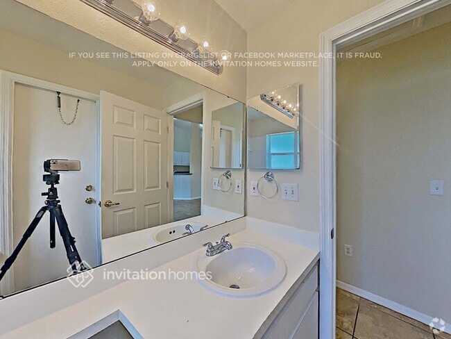 Building Photo - 6259 Hampton Pointe Cir