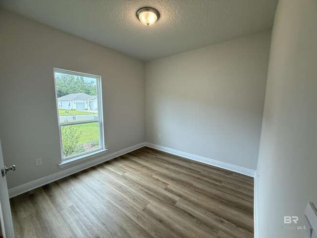 Foto del edificio - 16334 Tigris Dr
