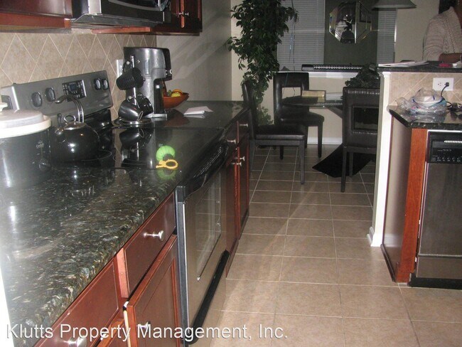 Foto del edificio - 4 br, 3 bath House - 4128 Houldsworth Drive