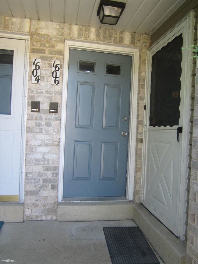 Foto del edificio - 2 br, 2 bath  - 1606 Valley Glen Rd