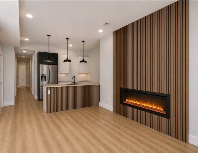 Photo - 6141 S Greenwood Ave Apartment