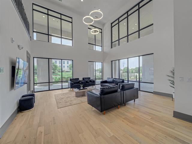 Foto del edificio - 2700 Old Denton Rd