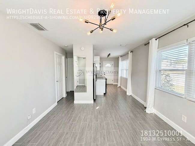 Building Photo - 1904 W Cypress St