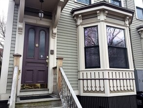 Building Photo - 30 Cottage St