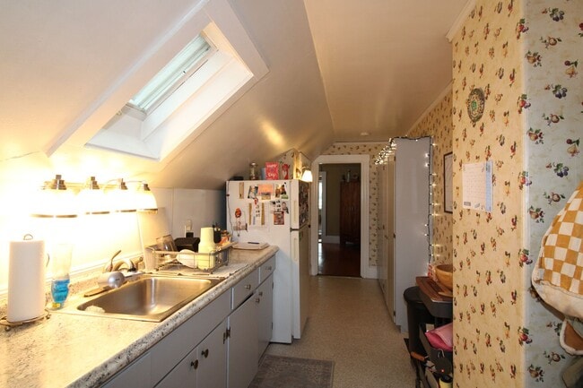 Building Photo - 47-49-49 High St