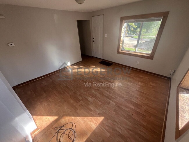 Foto del edificio - 1009 Quarry Ave NW