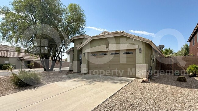 Building Photo - 3373 W Five Mile Peak Dr
