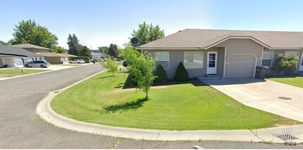 Building Photo - 3408 C Cascade Loop