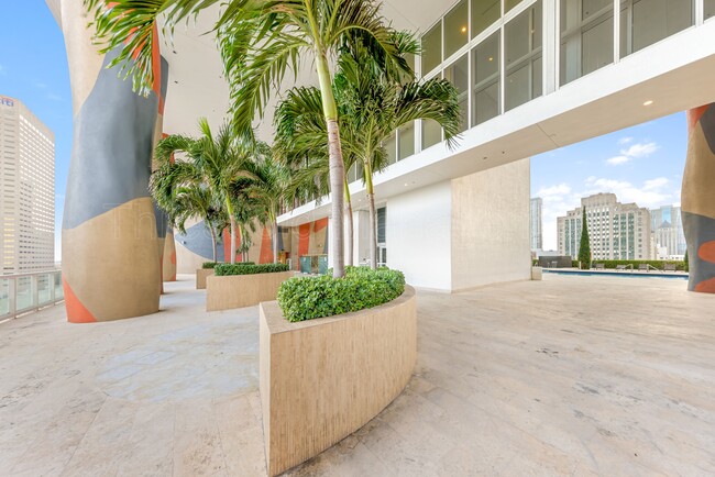 Building Photo - 50 Biscayne Blvd