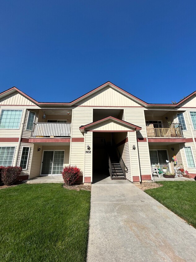 Foto principal - 7458 W Tottenham Ln