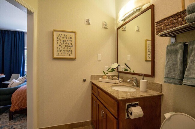 Foto del edificio - 12254 Farm to Market 1960 Rd W