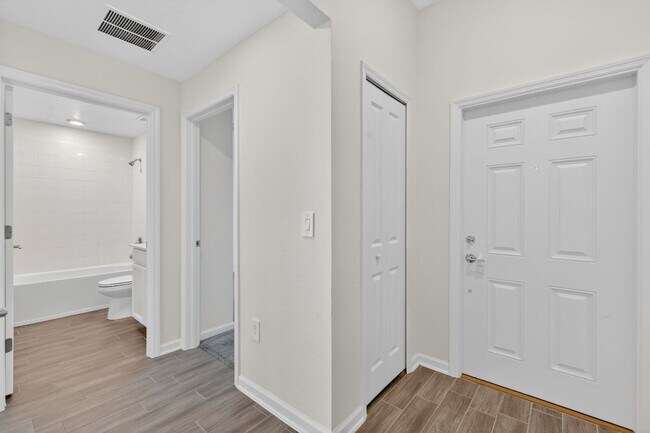 Foto del edificio - Available Now! Well-Maintained 3BR/2BA in Great Neighborhood