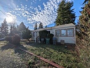 Building Photo - 409 S Charleston Ave