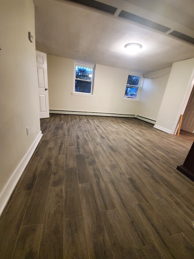 2001 E 34th St, Brooklyn, NY 11234 Room for Rent in Brooklyn, NY