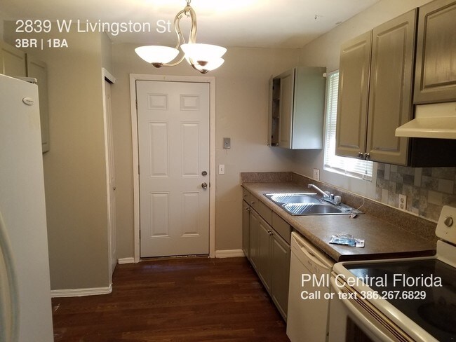 Foto del edificio - 2839 W Livingston St